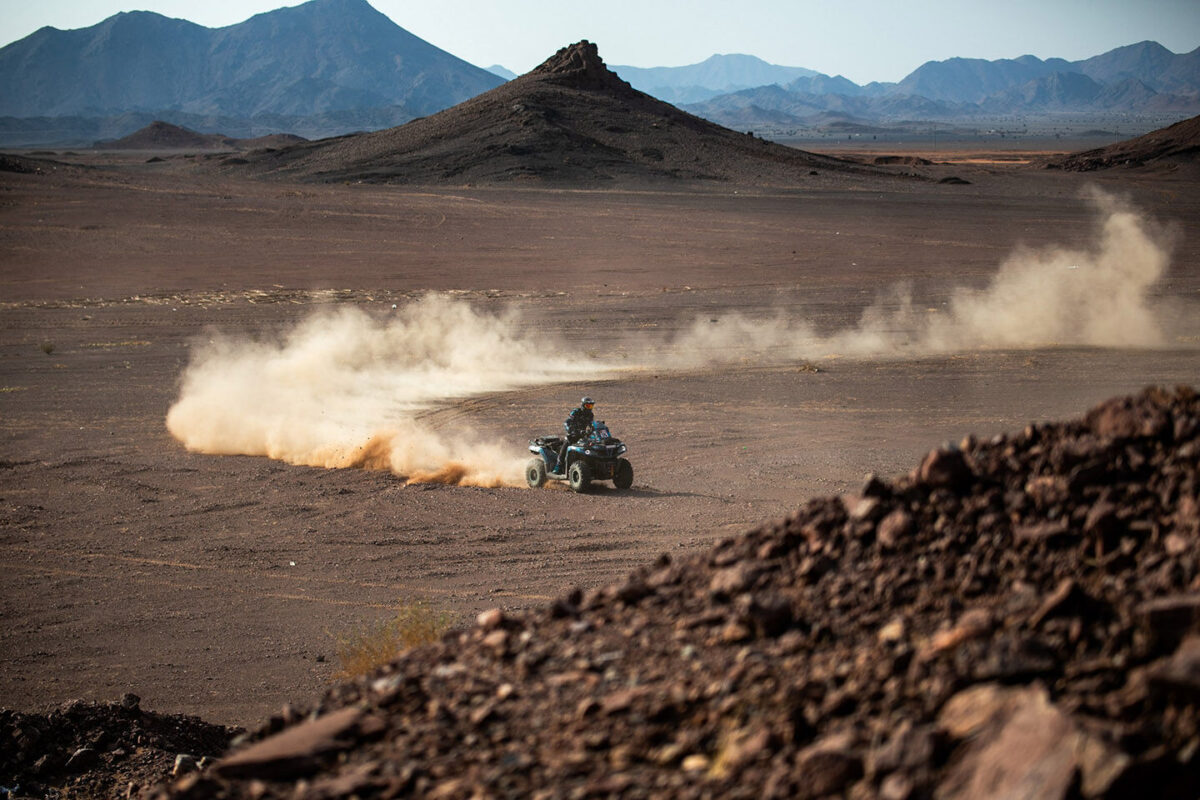 cfmoto cforce 1000 dakar rally