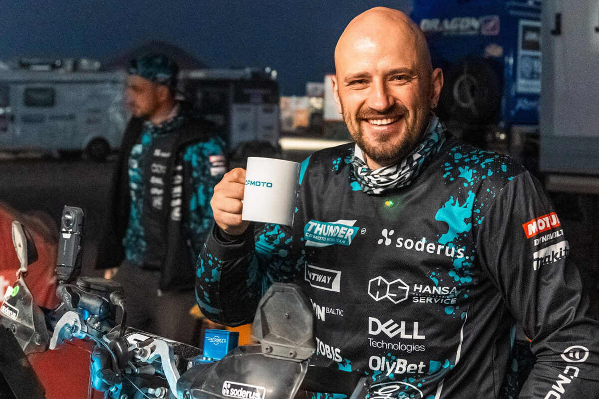 cfmoto cforce 1000 dakar rally