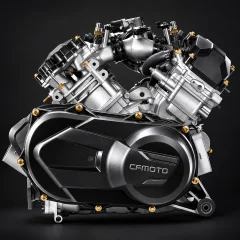 CFORCE X10 PREMIUM V-Twin motor od 963 cm³ i 90 KS